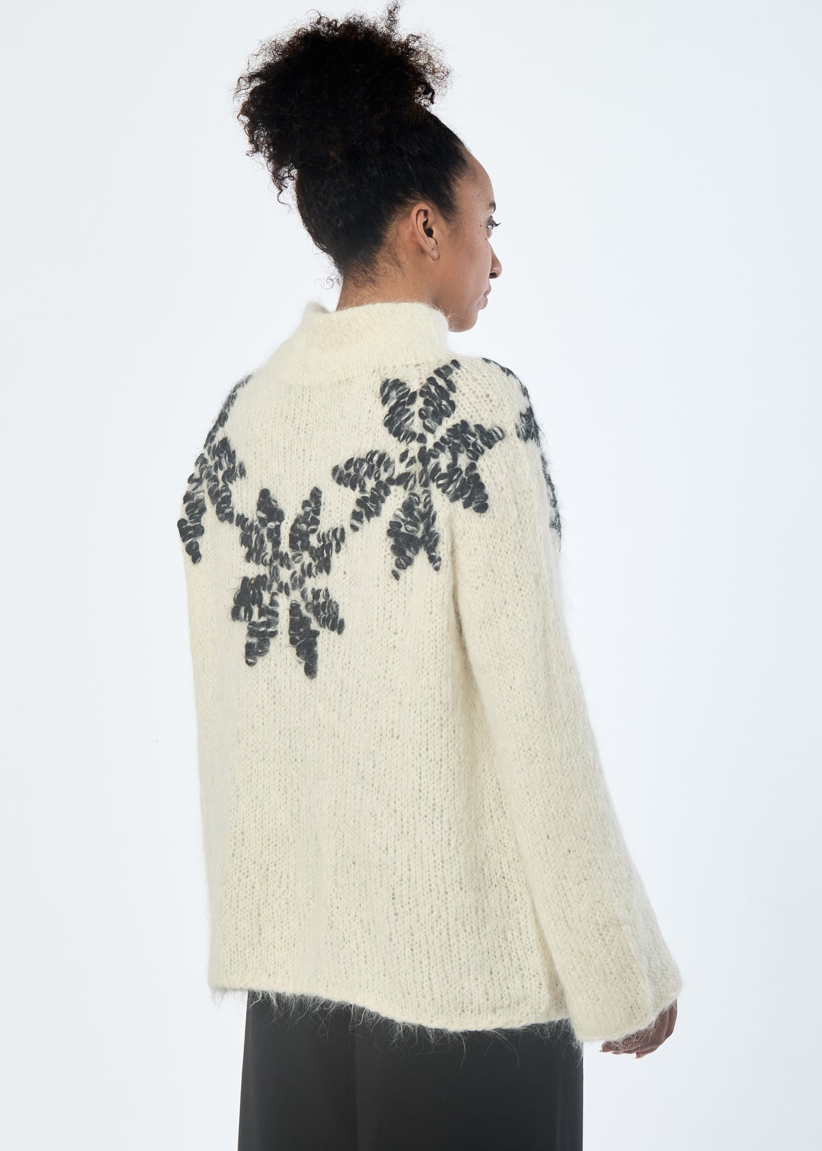 Snow Sweater