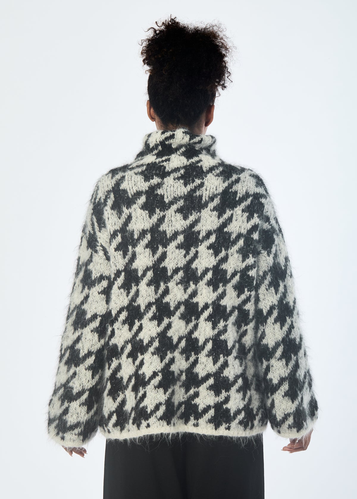Ria Sweater