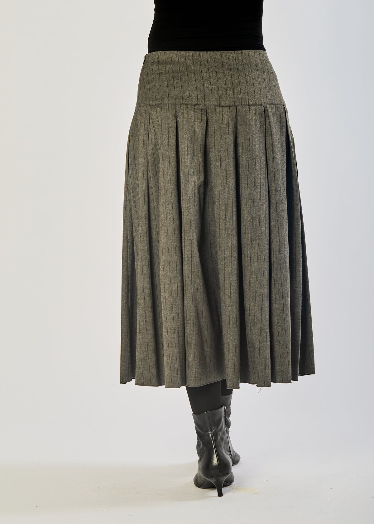 Continental Skirt