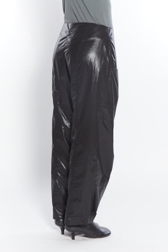 Korina Pant