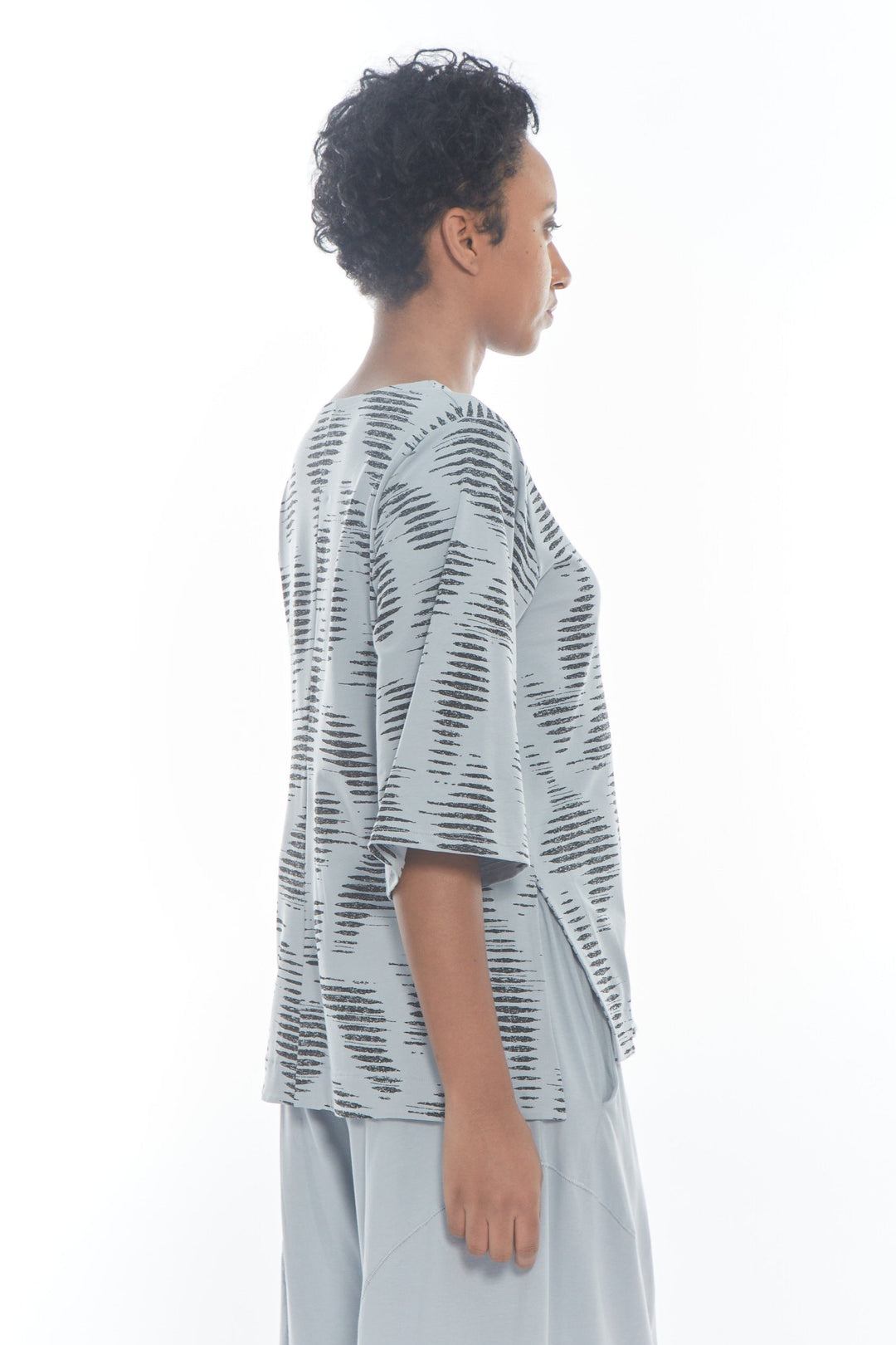 Avery Top