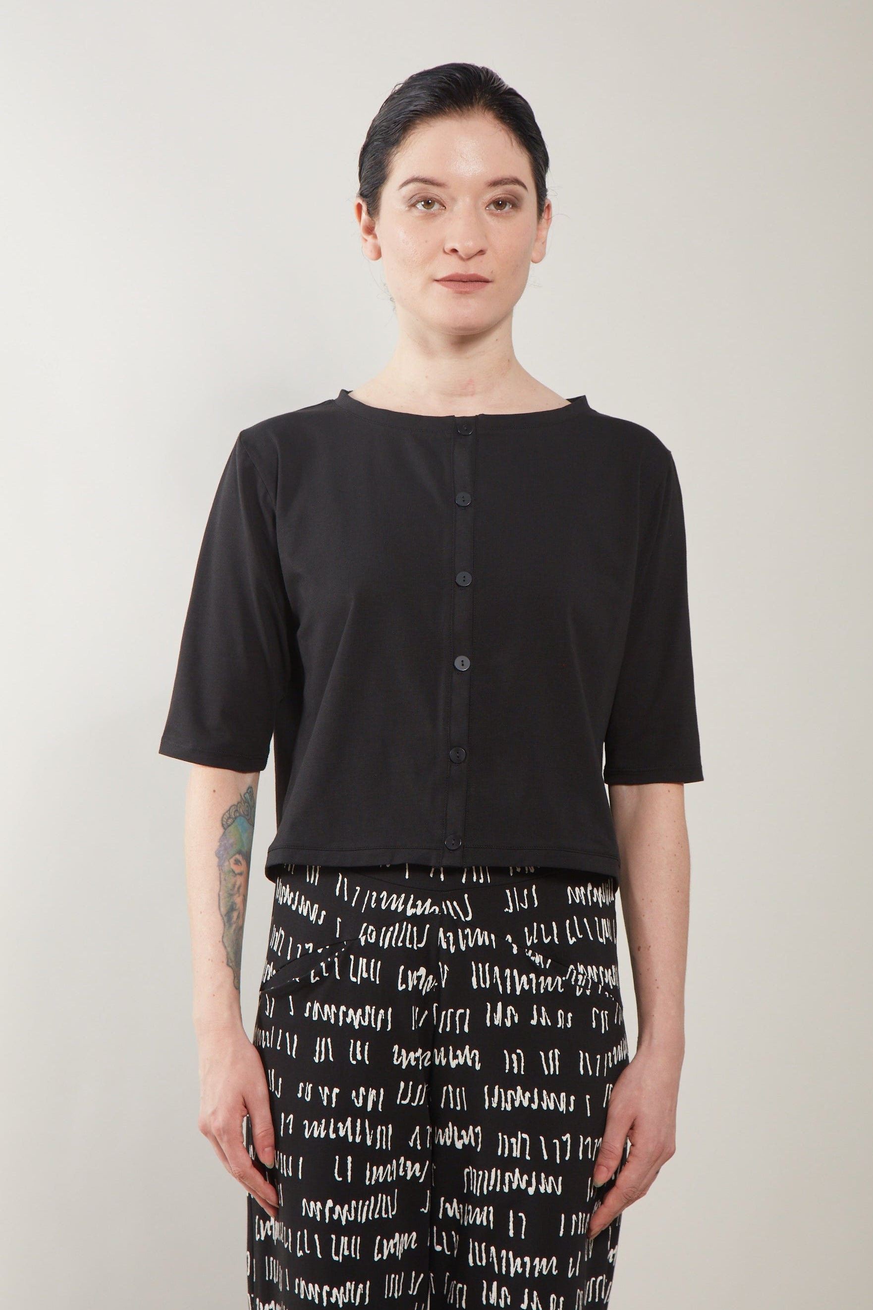 Sumi Top