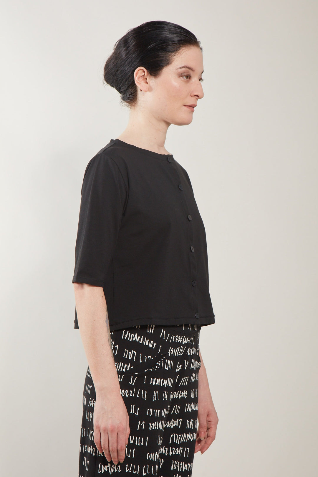 Sumi Top