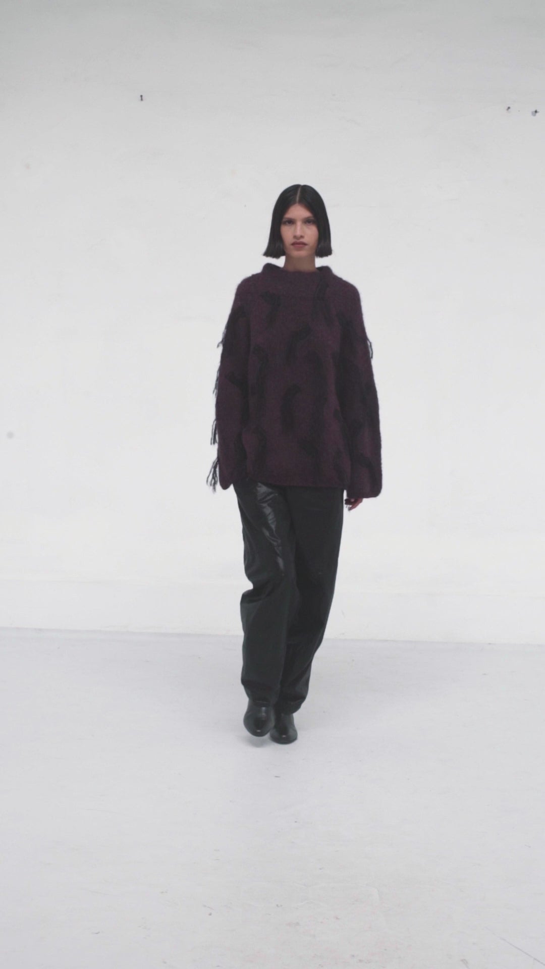 Korina Pant
